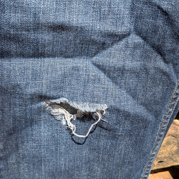 Women's Size 12 Jeans And Shorts Bundle - Picture 9 of 16